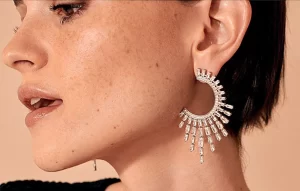 Why Long Earrings Are a Must-Have Accessory for Women