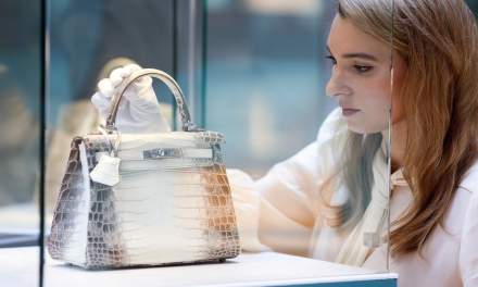 Turning Luxury Handbags into Cash Through Hermes Kelly Selling Opportunities Singapore
