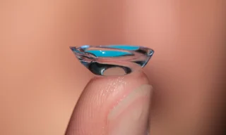 Silicone Hydrogel Contacts: The Big Deal for Eye Comfort